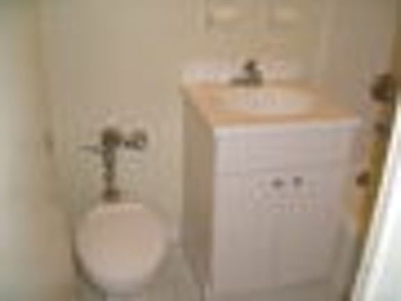 5th image of 12360 83rd Ave APT 3T