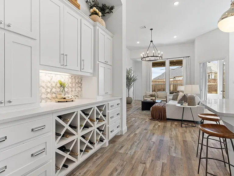 1020 Gentle Knoll Ln — Photo 7