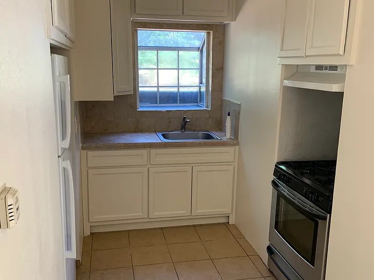 23144 Balsam Ln #4 — Photo 10