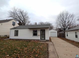 813 S Garfield Ave, Sioux Falls, SD 57104