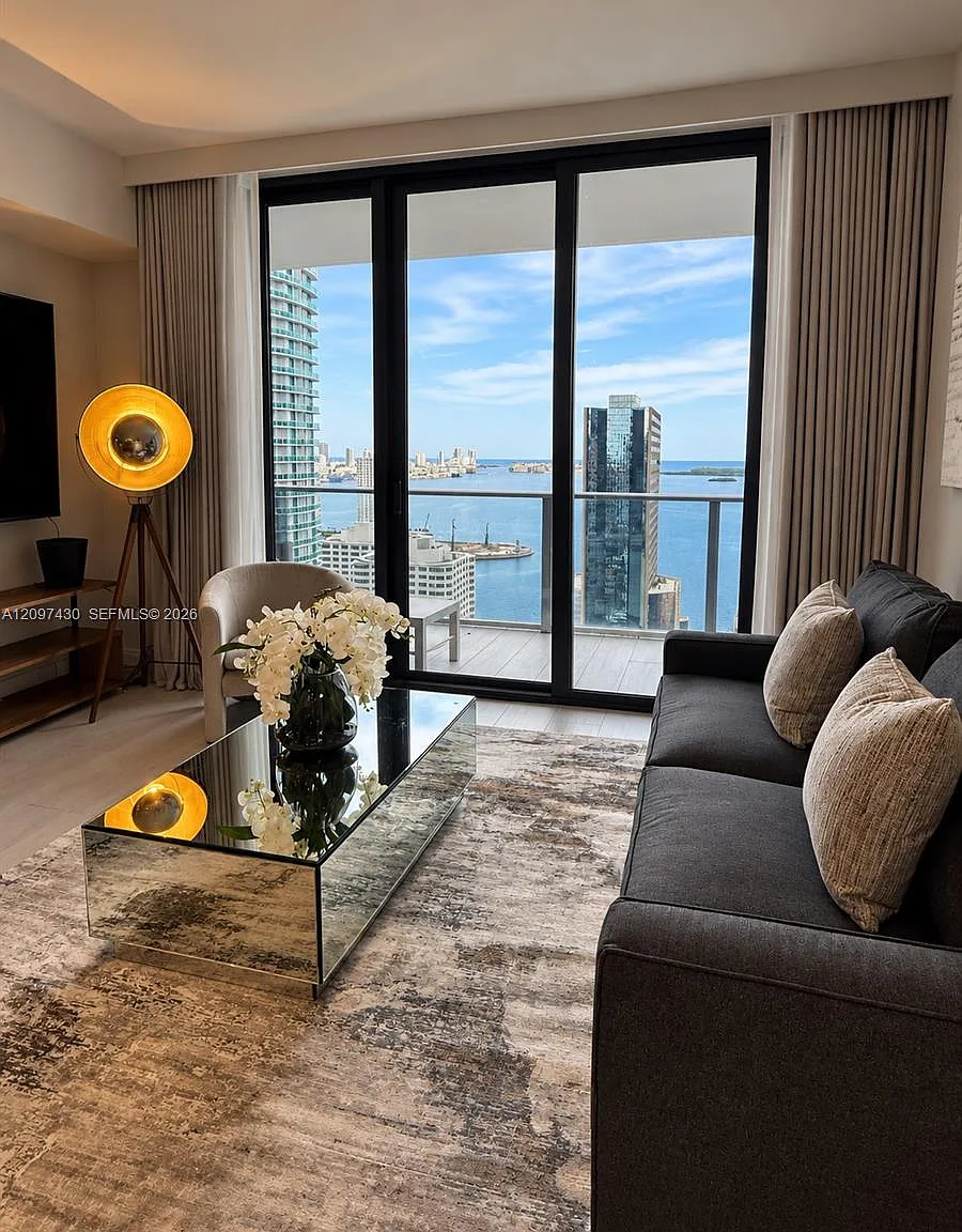 1010 Brickell Condo — Photo 1