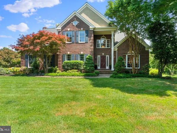 7009 Helmsdale Ct, Clarksville, MD 21029