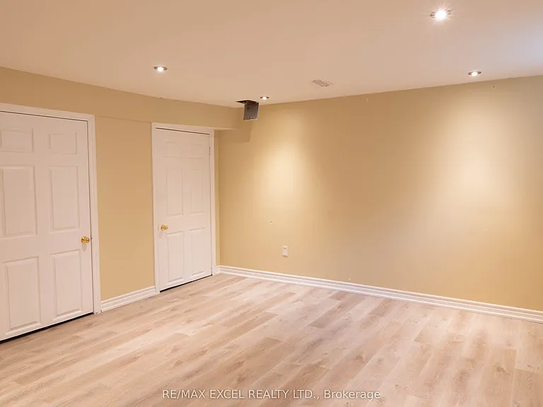 118 Redkey Dr — Photo 23