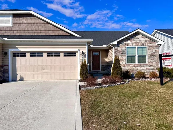 2321 McClouds Sq, Marysville, OH 43040