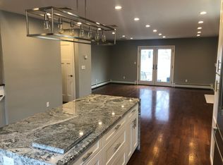 64 Hickory Rd, Port Washington, NY 11050