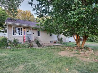 305 E Highland St, Albion, IN