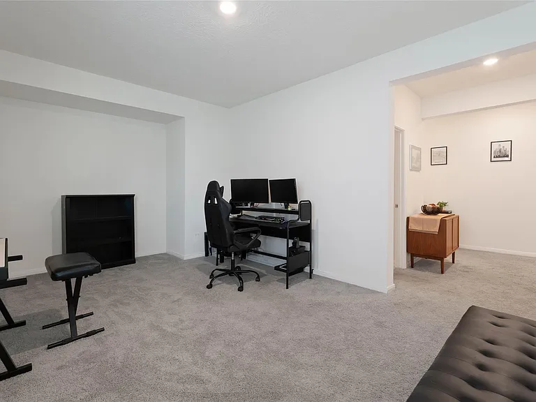 4007 Mossy Banks Ln — Photo 6