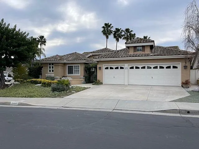 4 bed, 2519 sqft, $6,950 — Photo 1