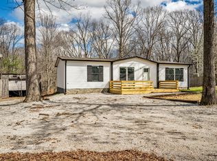 8130 Oak Springs Rd, Nunnelly, TN 37137