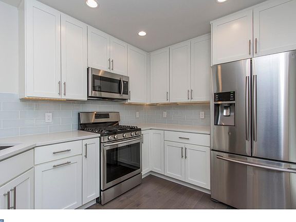 4th image of 720-22 S Sartain St #2