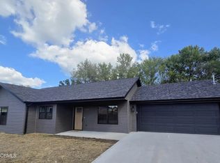 1506 September St, Eldon, MO 65026