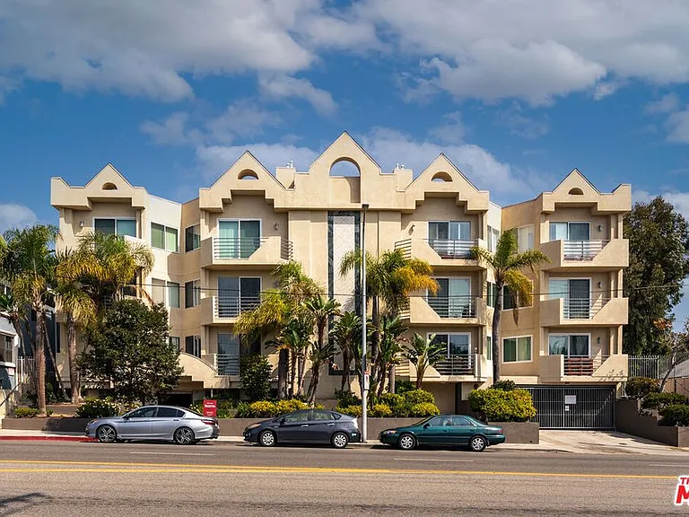 3460 S Centinela Ave — Photo 34