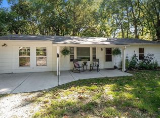 20 Valley Rd #B, Saint Charles, MO 63303