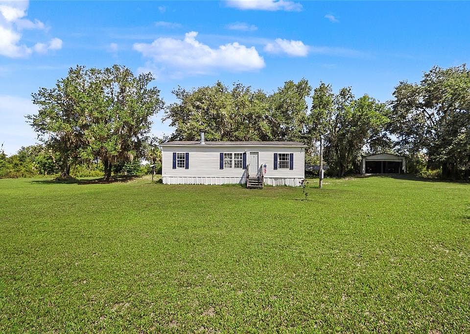 1st image of 5435 NE 153RD PLACE ROAD