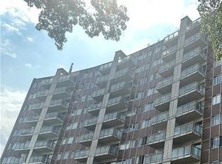 30 Woodland St APT 12A, Hartford, CT 06105