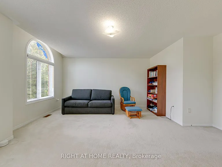 2244 Overfield Rd — Photo 28