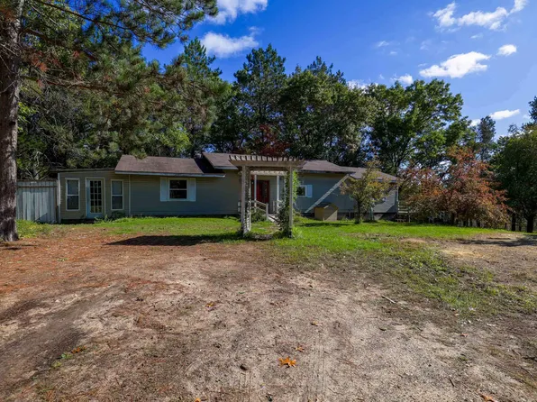 2756 2nd Ave, Oxford, WI 53952