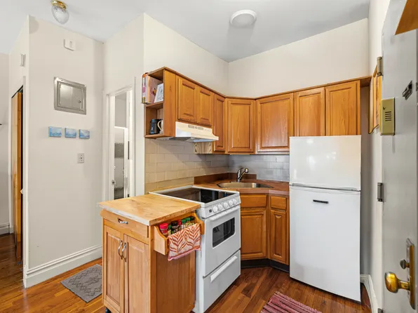 112 Ft Greene Place image 1 of 7
