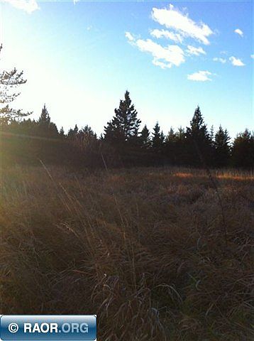 2nd image of 610 3rd Ave SE