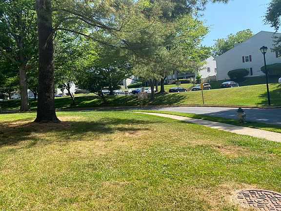 5th image of 13345 Whitechurch Cir
