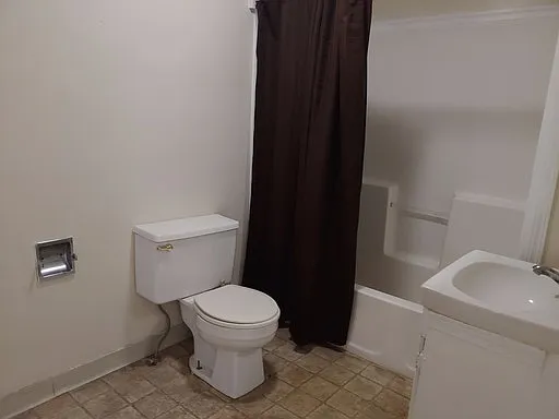 214 Blue Lakes Blvd #2 — Photo 5