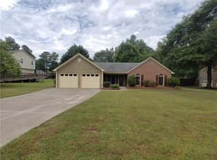 129 Courtland Cir, Powder Springs, GA 30127