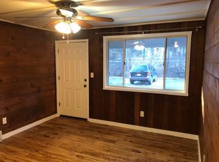 104 Little Pond Ln, East Stroudsburg, PA 18301