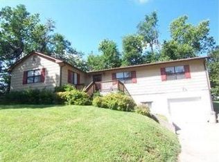 70 Zion Hill Ln, Midway, KY 40347