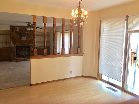 3rd image of 4810 Eastwood Ct