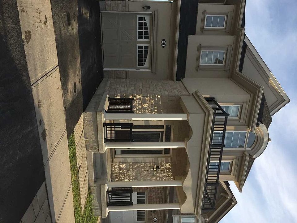 2nd image of 638 Hepburn Rd