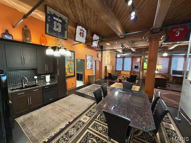 1101 Lucas Ave #200 — Photo 15