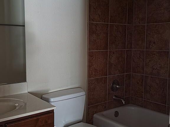 5th image of 5719 San Saba Ave