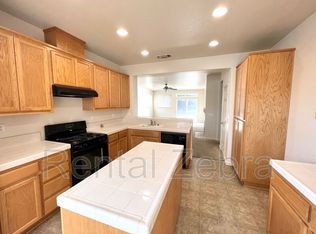 3153 Sweet Pea Ave, Merced, CA