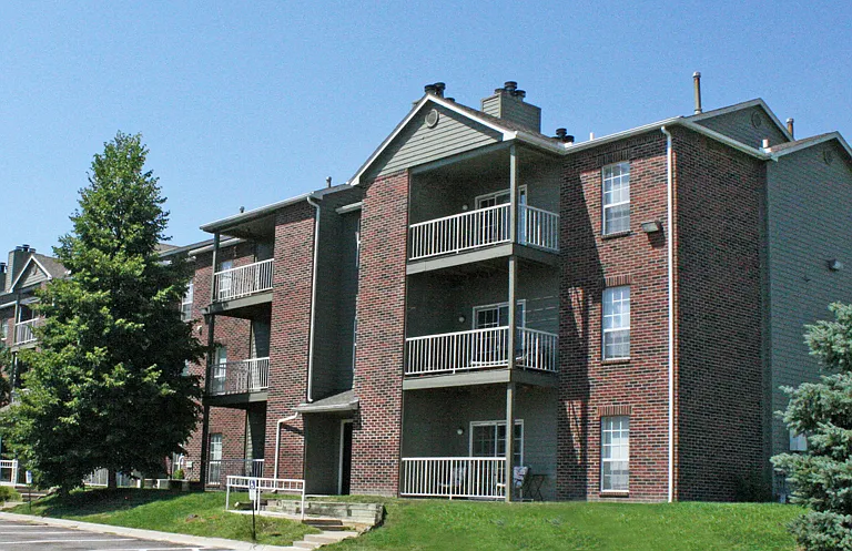 Alpine Village Apartments — Photo 5