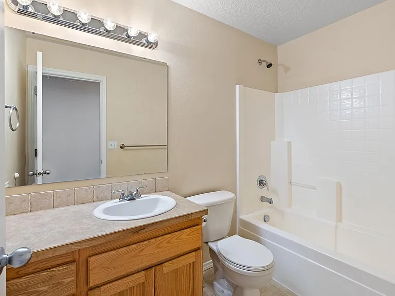 17885 Monarch Way — Photo 14