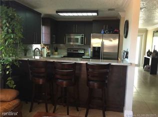 7517 W 5th Ln, Hialeah, FL 33014
