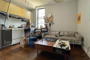 Rented by JB Mac Real Estate Inc.