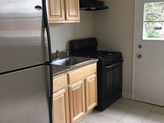 Brand New Kitchen with Stainless Steel Appliances