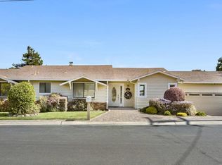 3418 Plateau Dr, Belmont, CA 94002