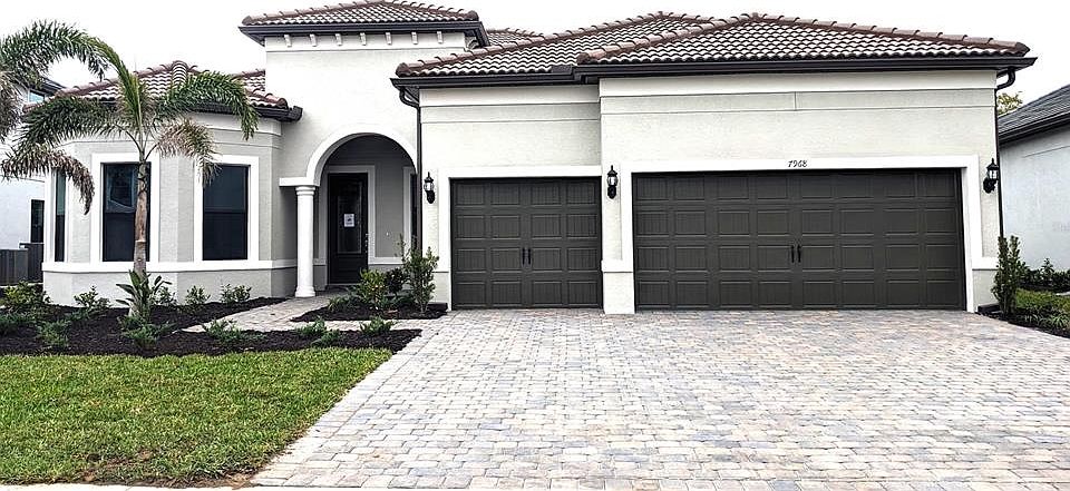 1st image of 7968 SUNSET PINES DRIVE
