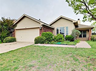 9300 Martinique Ln, Fort Worth, TX 76123