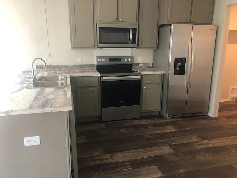 453 W Juniper Ave — Photo 5