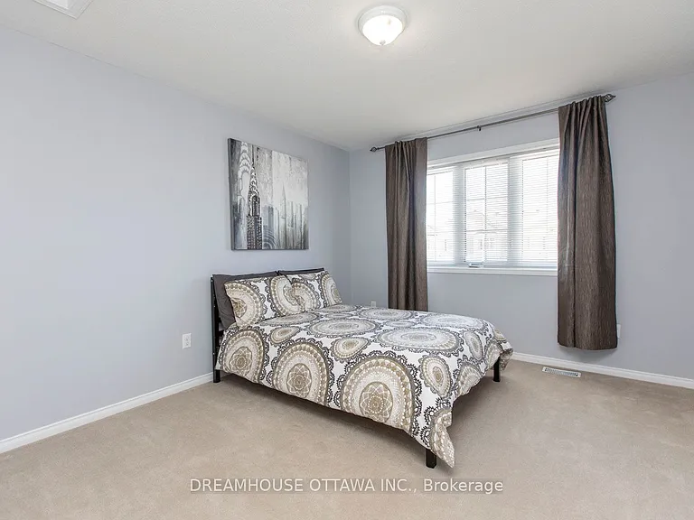 158 Patriot Pl — Photo 29