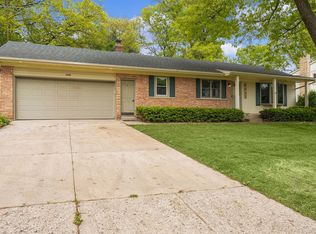 5042 Brookgate Dr NW, Comstock Park, MI 49321