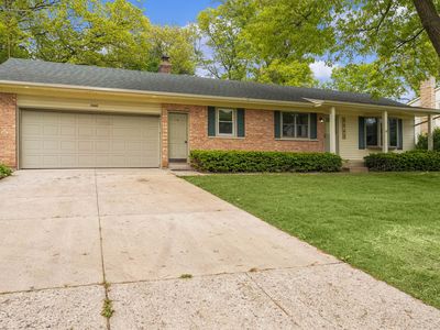5042 Brookgate Dr NW, Comstock Park, MI, 49321