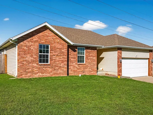 3331 S Hillcrest Street, Springfield, MO 65807