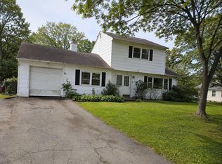 4 Arthur Rd, Chester, NY 10918