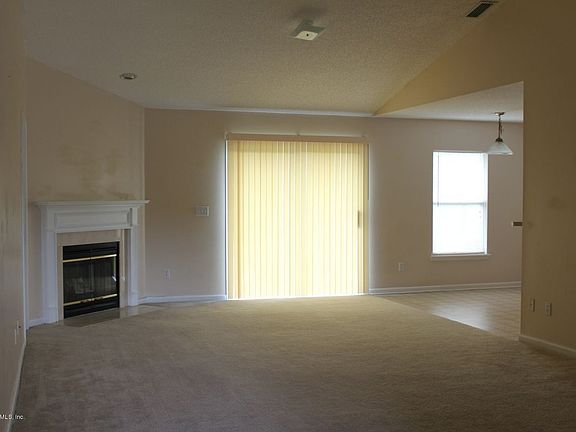 2nd image of 1763 Saw Lake Dr