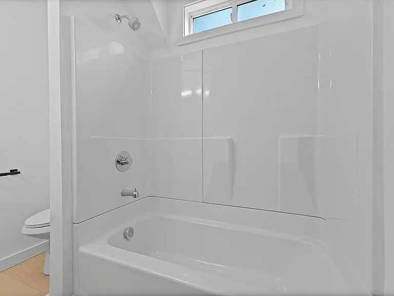 Newly Remodeled Kennedy Park Apartments! $$ ONE MONTH FREE — Photo 37