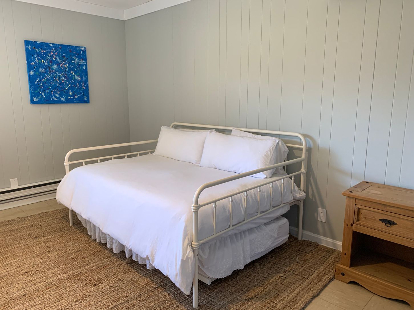 Large Bedroom with sitting are